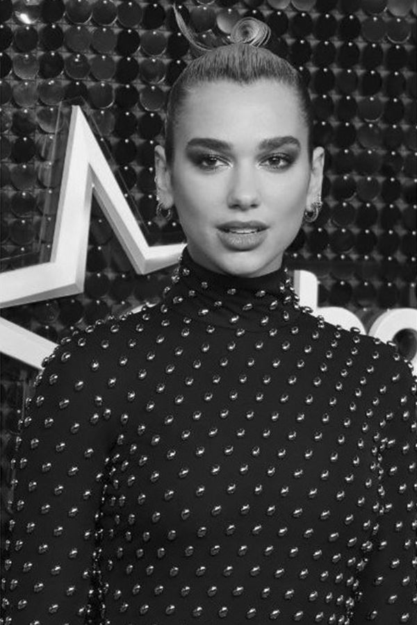 Dua Lipa confirma parcerias Dua Lipa confirma parcerias