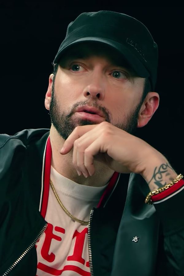 Eminem está preocupado... Eminem está preocupado...