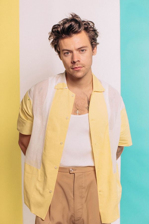 Harry Styles relança "Fine Line" Harry Styles relança "Fine Line"