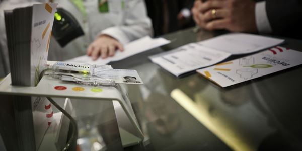 Covid-19. Farmácias já podem fazer testes comparticipados, mas "há problemas a resolver" - Vimarsana News