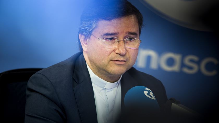 D. Américo Aguiar manifesta preocupação com a crise ética e deontológica que se vive nos media