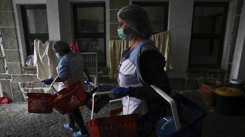 Autarquias gastaram mais de 166 milhões de euros em despesas com a pandemia