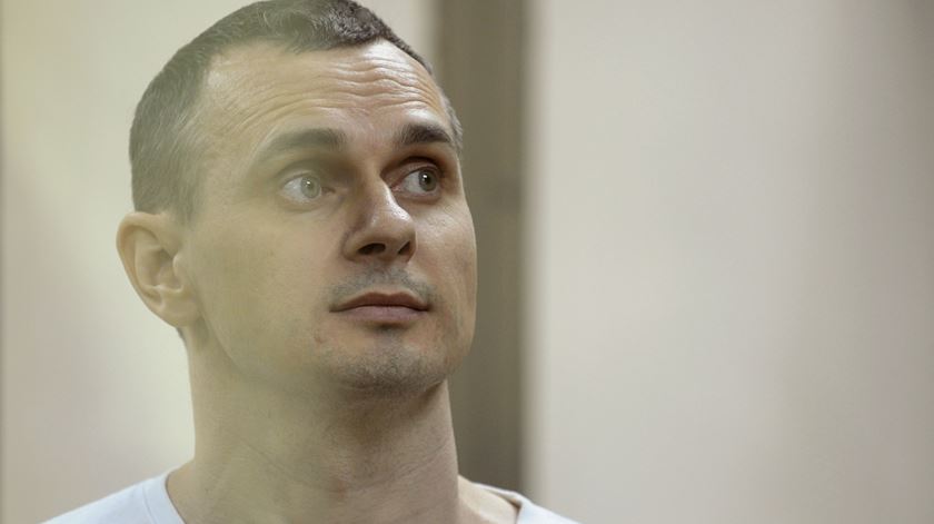 Oleg Sentsov. Quem é o ativista ucraniano vencedor do Prémio Sakharov?