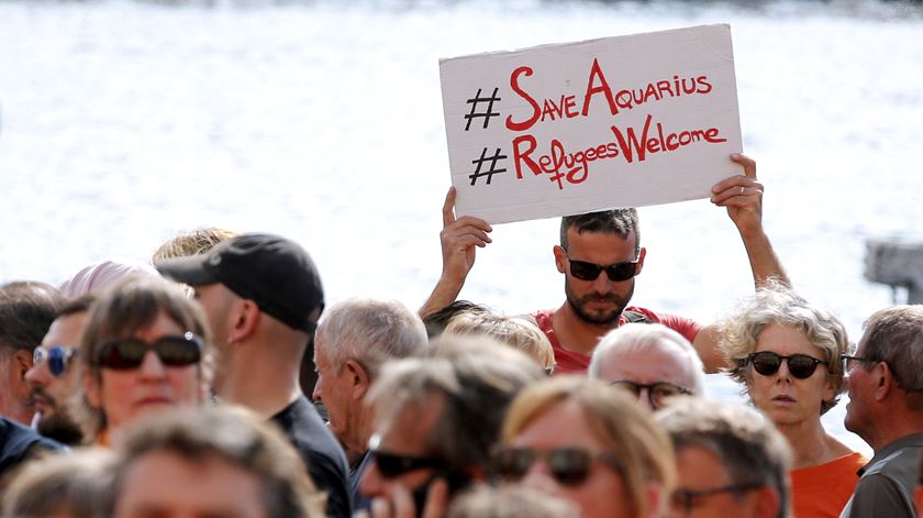 Franceses pedem regresso do navio Aquarius ao Mediterrâneo