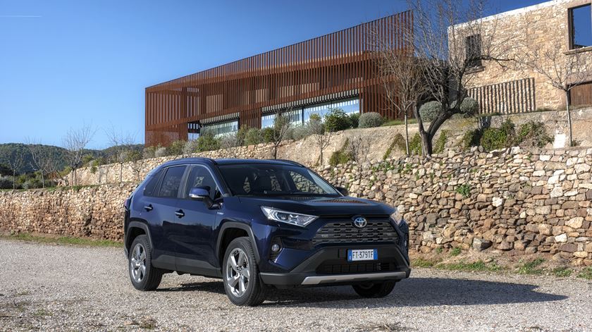 Toyota RAV4 exterior capa. Foto: Toyota