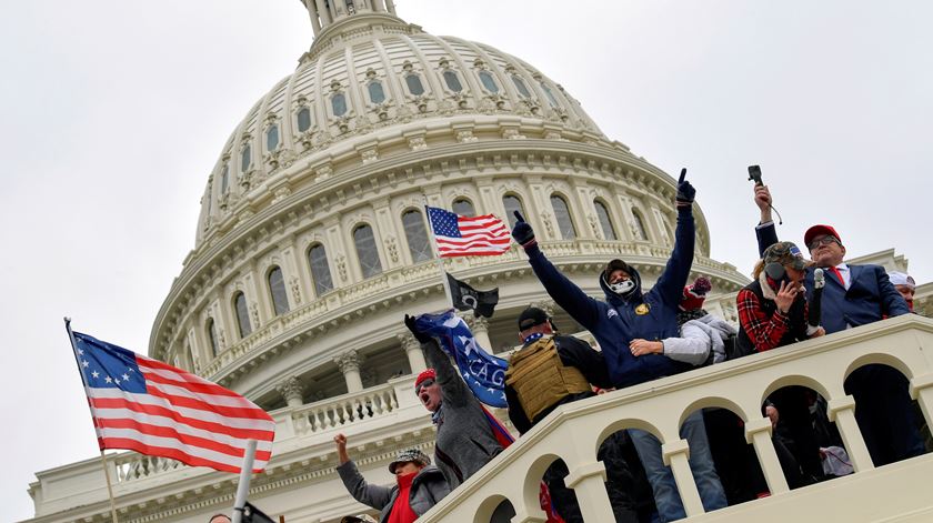 Nova invasão do Congresso dos EUA? Polícia diz-se preparada para "todas as ameaças"