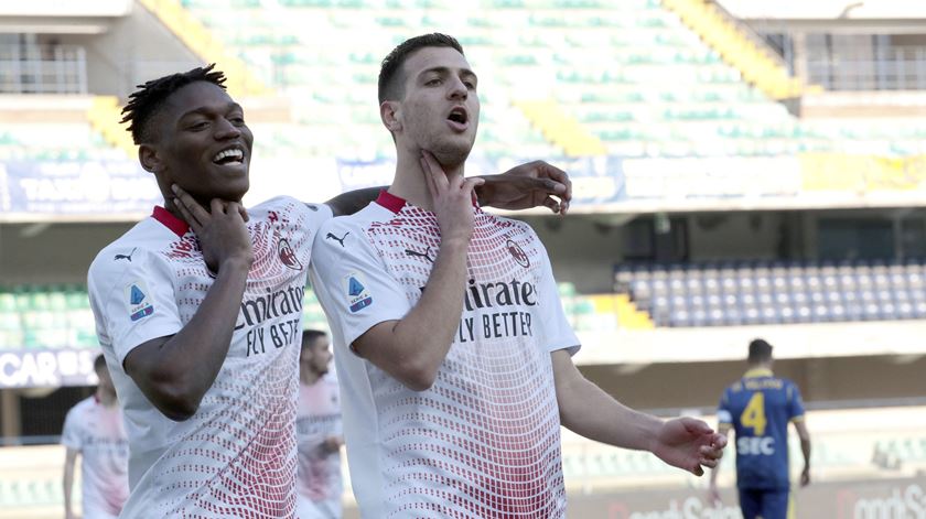 Milan ganha com golo de Dalot Milan ganha com golo de Dalot