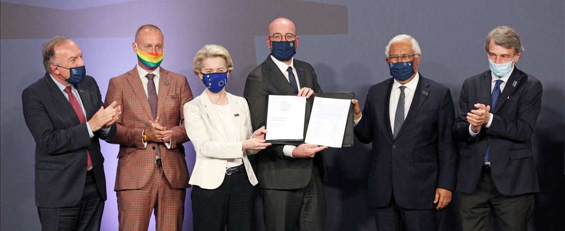 "Conseguimos um marco histórico". O essencial da Cimeira Social do Porto, onde se discutiu o futuro da UE