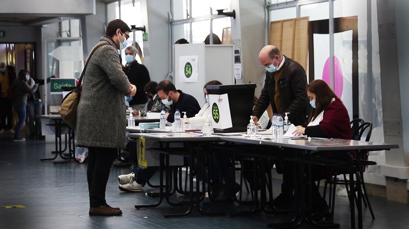 Voto antecipado em Lisboa. Aumento das filas ao longo do dia é “bom sinal”