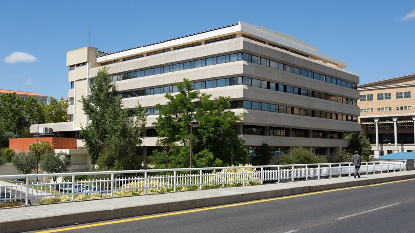 Novo curso de ​Medicina na Católica é "oportunidade para estudantes ficarem no país"