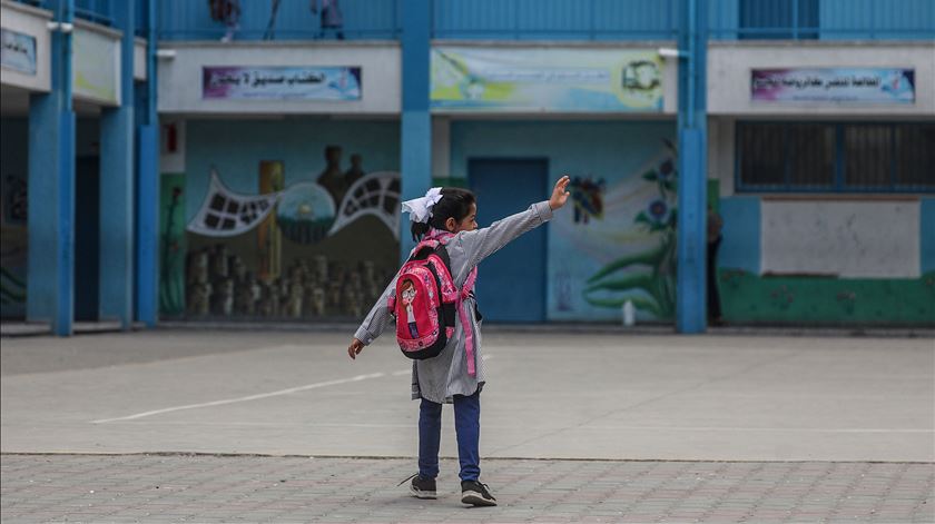 escola recreio aulas aluno alunos mochila mochilas Foto: EPA