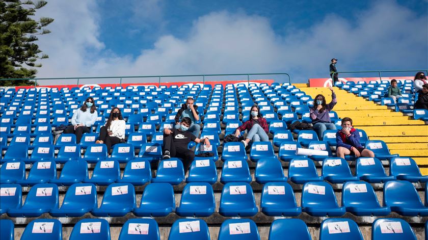 Público regressa aos recintos desportivos a 14 de junho Público regressa aos recintos desportivos a 14 de junho