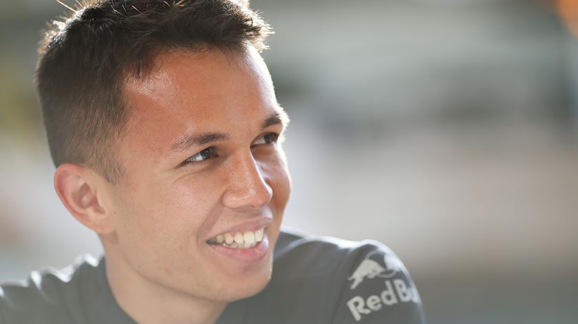 Alexander Albon Foto Red Bull Racing