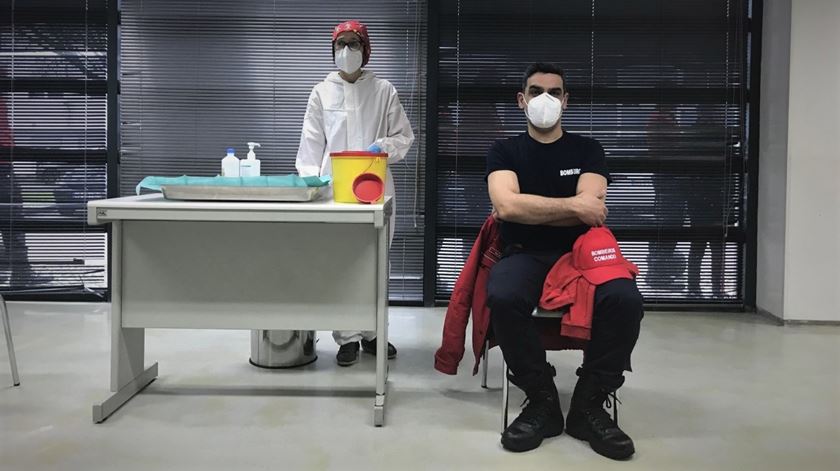 Vaccination of firefighters starts against Covid-19 Vaccination of firefighters starts against Covid-19