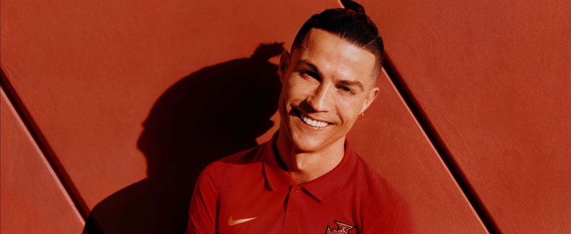 camisola selecao nacional portuguesa cristiano ronaldo Foto FPF