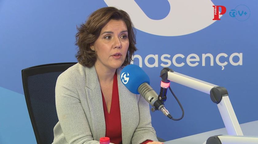 Cristas desconfia do que a “família socialista” está a preparar no Montepio
          