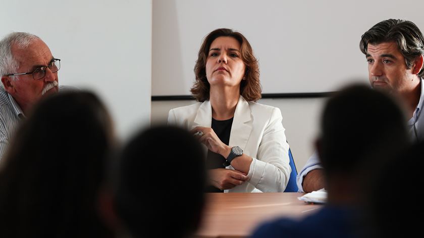 Assunção Cristas durante uma visita à Associação de Regantes e Beneficiários de Silves, esta segunda-feira, antes de rumar a Coimbra. Foto: Luís Forra/Lusa