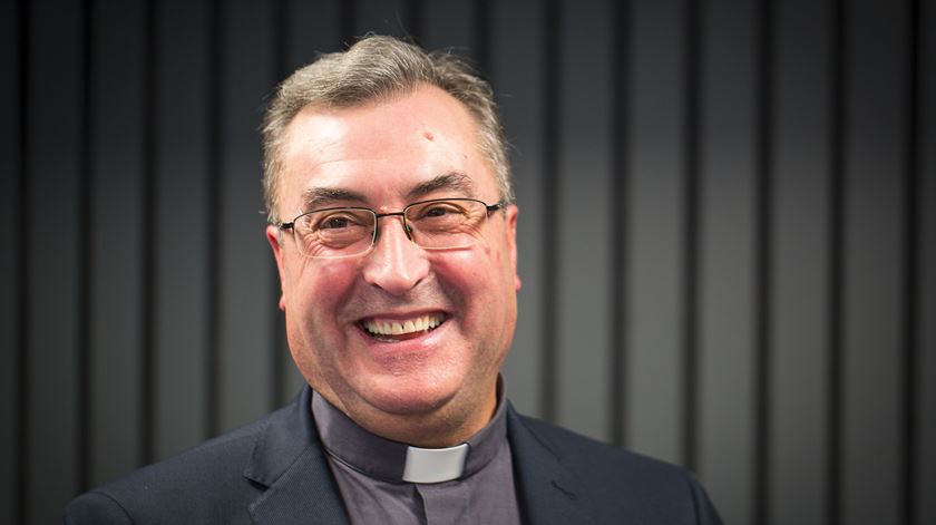 D. Manuel Linda questiona se greve dos enfermeiros "não está a ir longe demais"