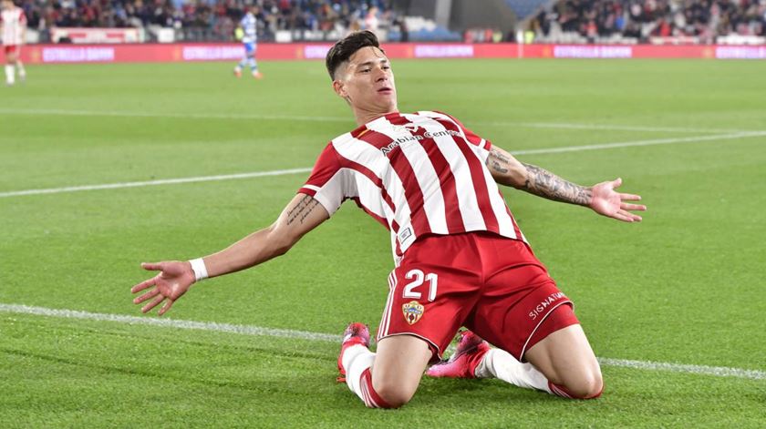 Darwin Nuñez. O protótipo do "melhor avançado do futuro" obcecado pelo trabalho como Ronaldo