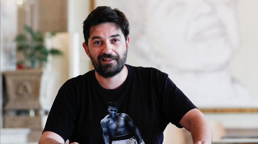 diretor artístico do Teatro Nacional D. Maria II, Tiago Rodrigues Foto: António Cotrim/Lusa