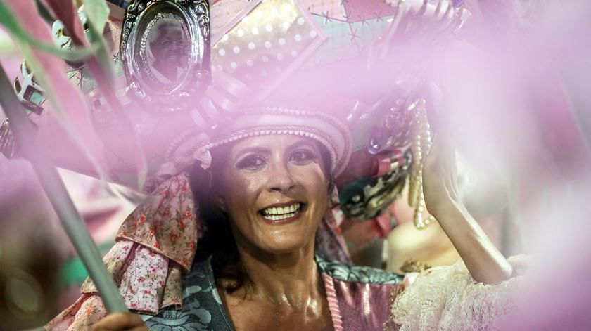 Carnaval do Rio 2021 adiado “sine die” Carnaval do Rio 2021 adiado “sine die”