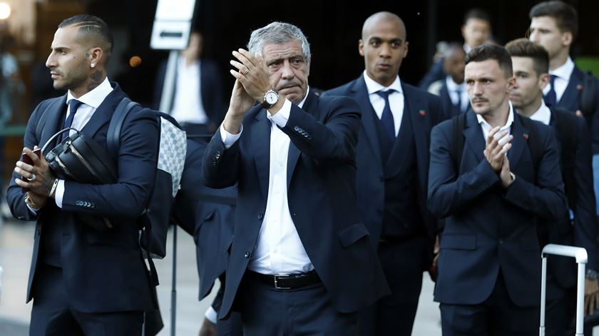 Centenas de pessoas receberam a seleção em Lisboa