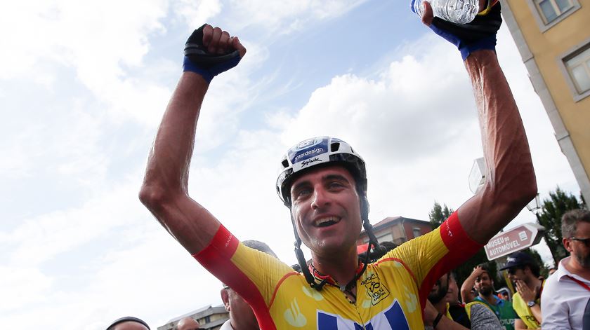 Raúl Alárcon vence Volta a Portugal pela segunda vez consecutiva