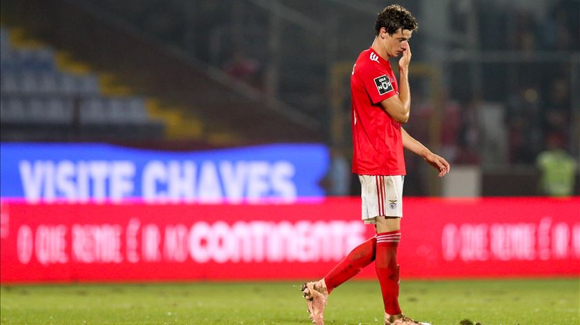 Antigo central do Benfica confia na reabilitação de Conti