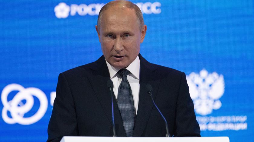 Putin chama "escumalha" e "traidor da pátria" ao ex-espião Skripal