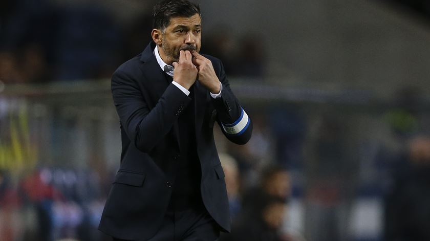 Sérgio Conceição vale multa de cinco mil euros ao FC Porto