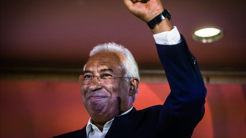 Costa promete casa condigna para todas as famílias portuguesas até 2024 Costa promete casa condigna para todas as famílias portuguesas até 2024