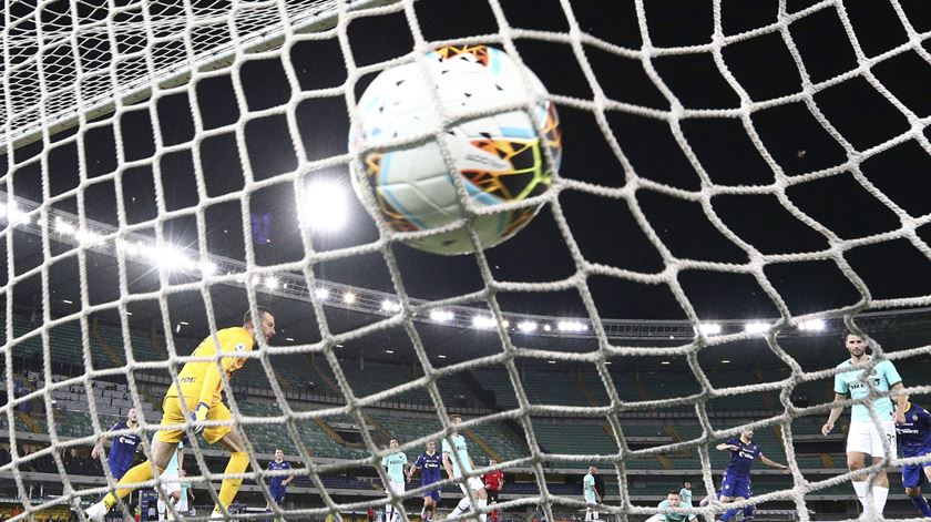 Itália. Miguel Veloso empatou Inter Itália. Miguel Veloso empatou Inter