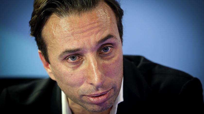 “Costa tem posição típica do radical e extremista”