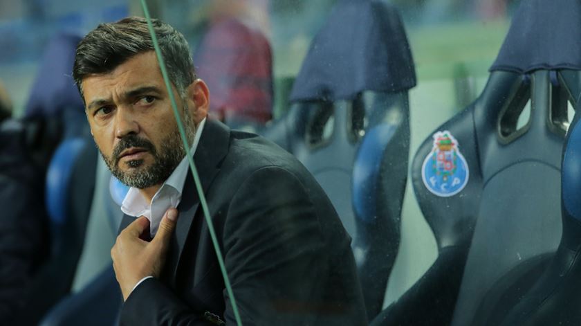 Sérgio não entende por que razão os três grandes não podem jogar no mesmo dia