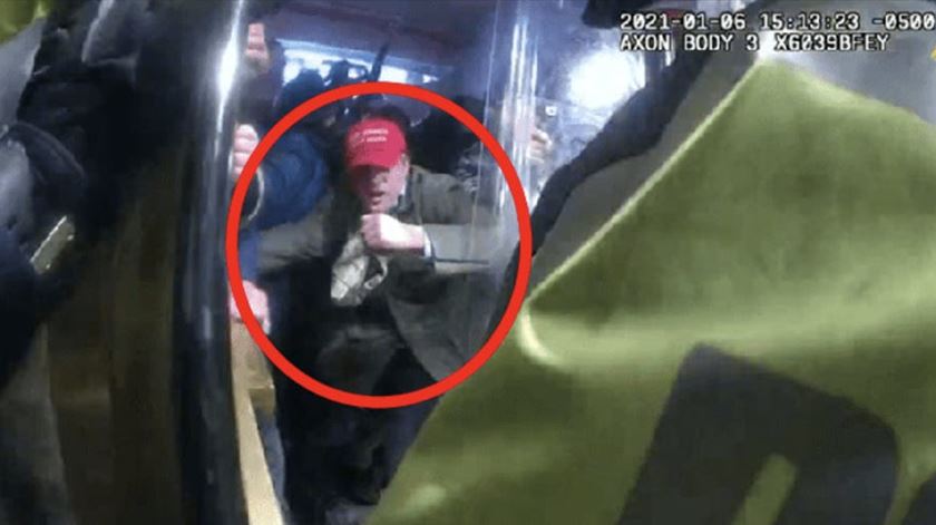 Assessor nomeado por Trump detido por invasão ao Capitólio