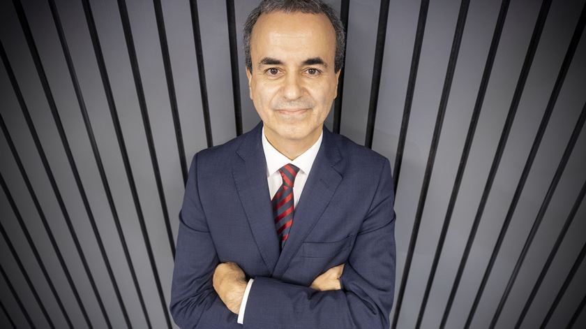 Hora da Verdade com o administrador do Hospital de São João, Fernando Araújo. Veja a entrevista na íntegra