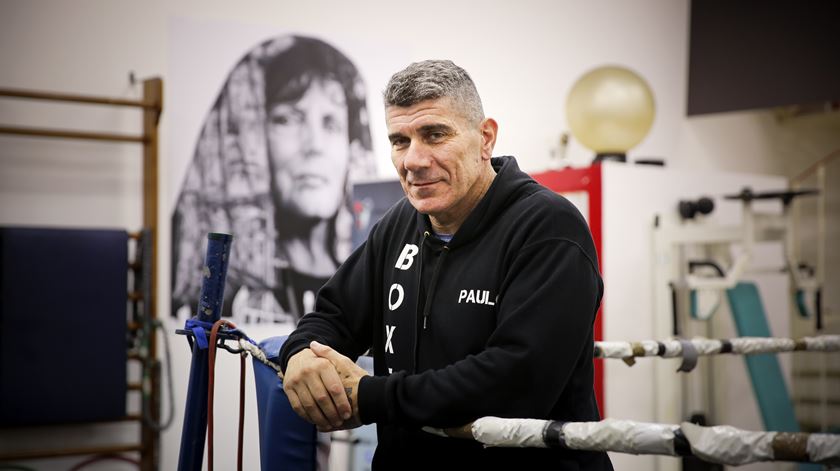 À margem de Lisboa. Como Alfama se está a mudar para Cacilhas