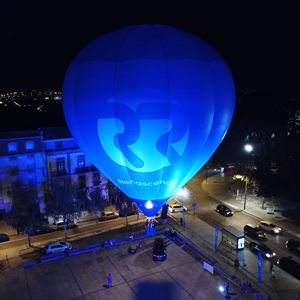 Calema, Matias Damásio, João Pedro Pais, Amor Electro e um balão de ar quente