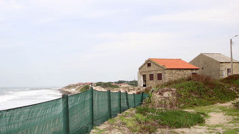 "Chegou ao fim da linha". Demolições em Esposende são para avançar