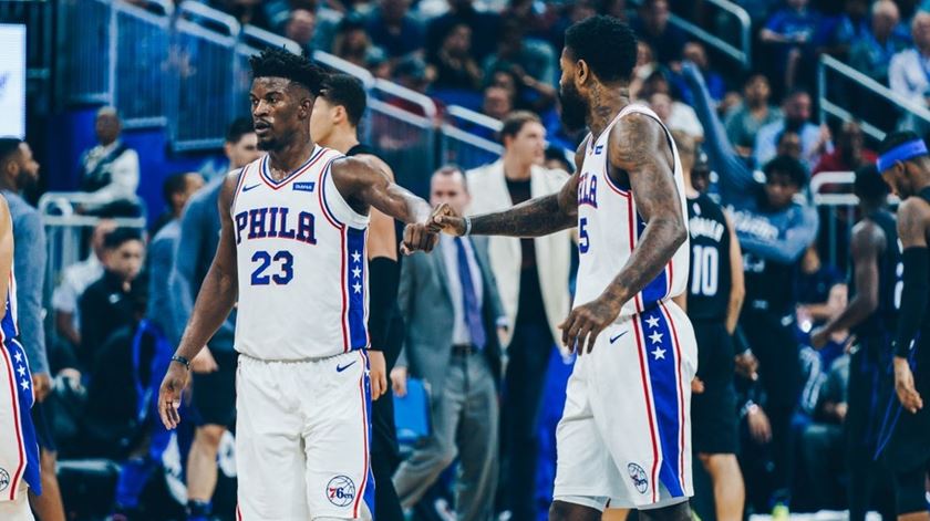 76ers vacilam na estreia de Butler