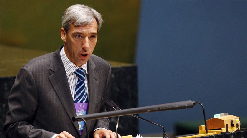 João Gomes Cravinho é o novo ministro da Defesa
