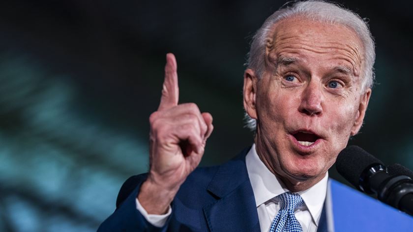 EUA. Biden recebe apoio de três ex-candidatos democratas para a “super terça-feira”