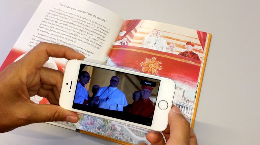 Um livro com vídeos que “saem de aguarelas” fala de Fátima aos jovens