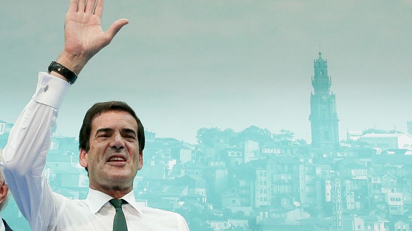 Rui Moreira pôs Rui Rio e Paulo Rangel no lote dos "grandes derrotados" da noite por "terem utilizado o Porto para território de disputa de índole nacional". Foto: Manuel Araújo/Lusa