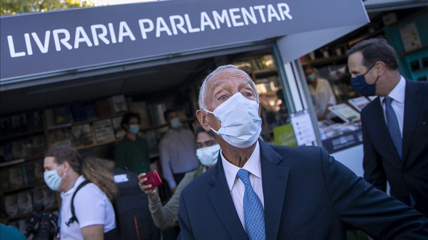 Marcelo pede que "muitos milhares" visitem a Feira do Livro de Lisboa