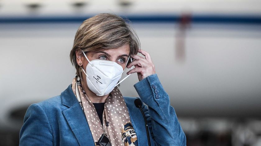 Marta Temido: "É bastante evidente que o atual confinamento tem de ser prolongado por mais tempo"