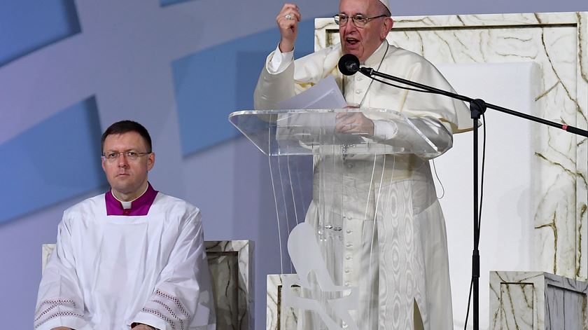 Sem redes sociais nem apps, Maria foi a maior “influencer” da história