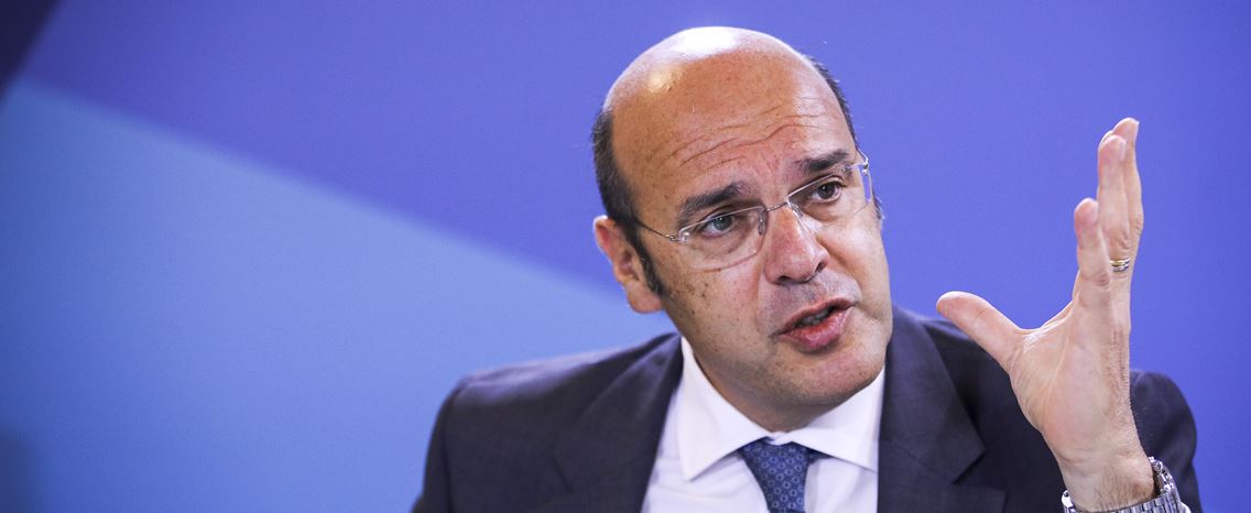 Governo vai dar 60 milhões às empresas para compensar aumento do salário mínimo, diz Pedro Siza Vieira