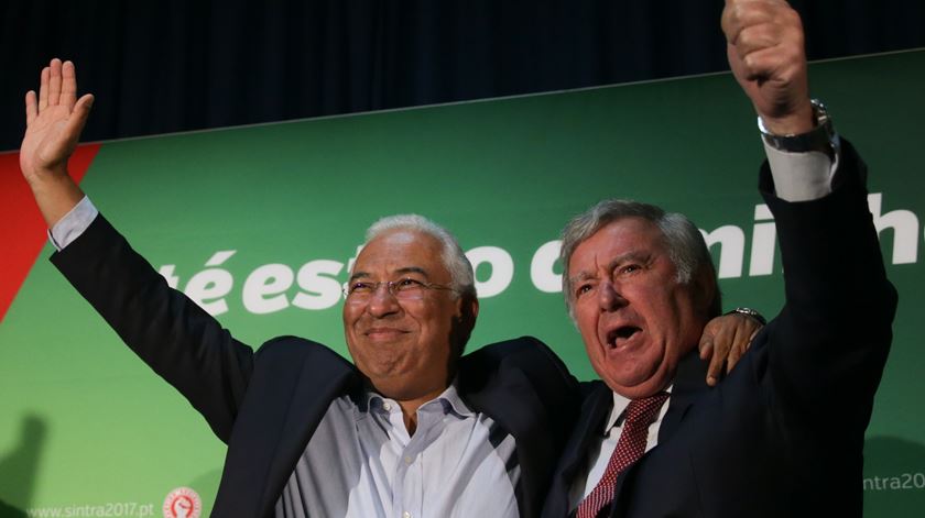 Reportagem de Susana Madureira Martins, com António Costa e Basílio Horta