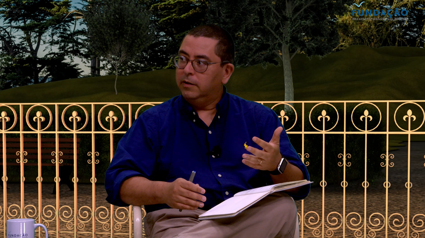 "O vírus é democrático mas a doença não é"